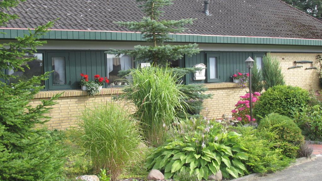 Gaestehaus Carstens Friedrichstadt Esterno foto
